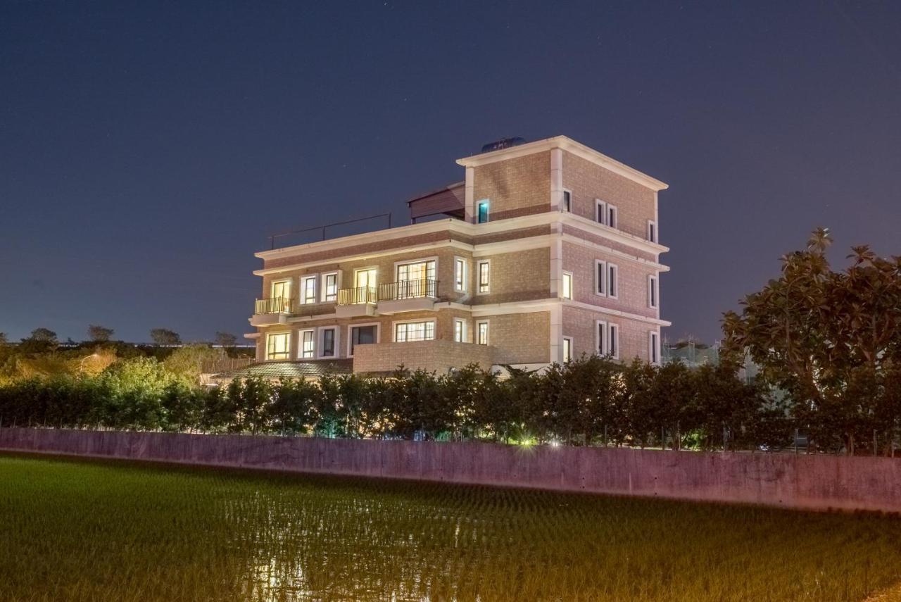 Shui Geng Yuan Farm B&B Yilan Eksteriør bilde